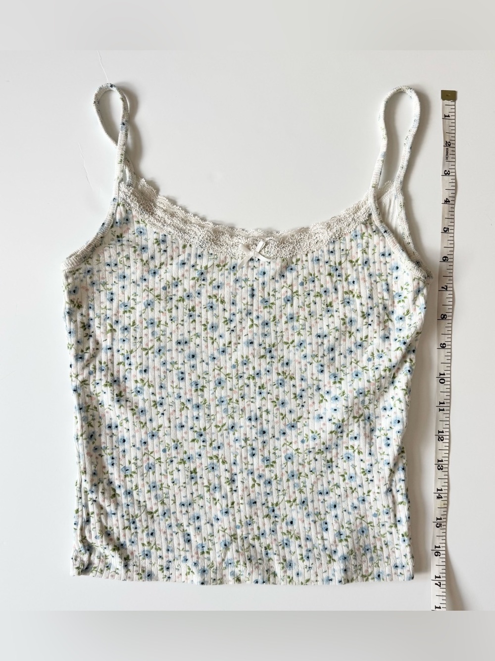 Brandy Melville John Galt Skylar Floral Lace Tank Top, White/Blue, Women’s Small - Picture 5 of 6